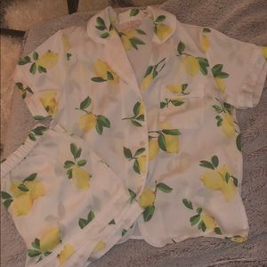 Kate Spade Lemon 🍋 Silk PJ set